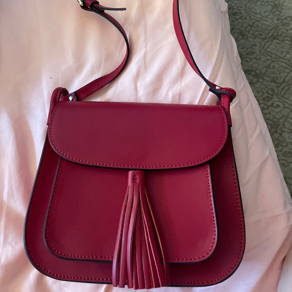 Cross body handbag